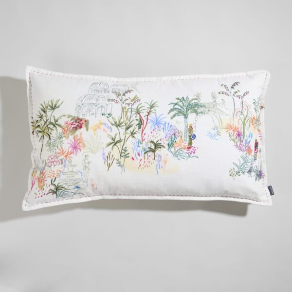 Coussin Maisons du Monde SERENADE allongé, imprimé et brodé aux couleurs vives