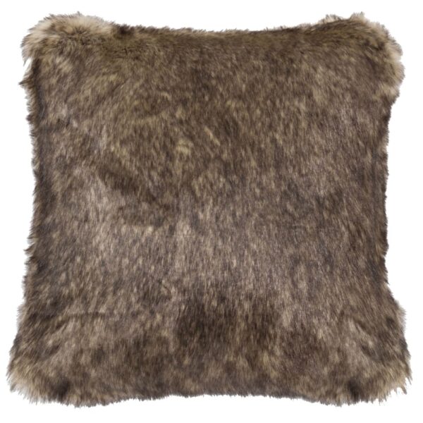 Le coussin imitation fourrure SHEFFORD marron, carré, à la surface texturée