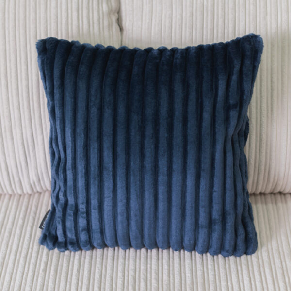 Lot de deux coussins BOBOCHIC OSLO bleus en velours côtelé
