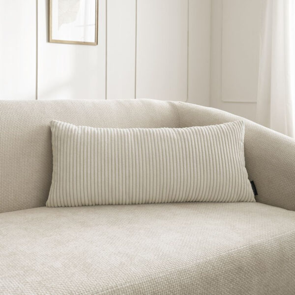 Coussins BOBOCHIC STOCKHOLM beiges bifaces en velours, format 30 x 70 cm