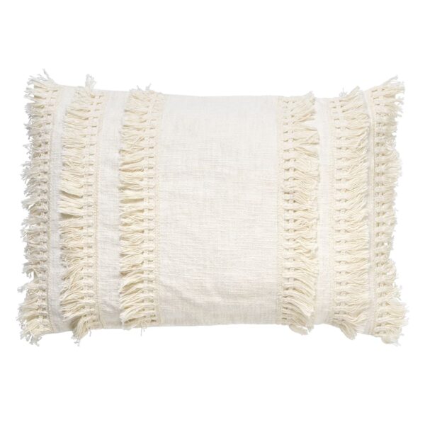 Coussin Dutch Decor Blanche blanc allongé à franges sur un canapé