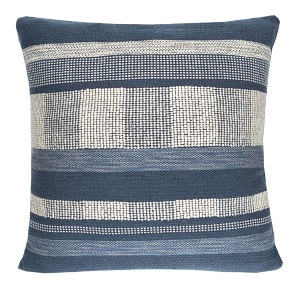 Coussin texture Malagoon carré bleu nuit pour un coin salon ou une chambre