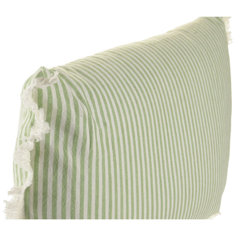 Lot de deux coussins en coton NIYLO verts, format 50 x 30 cm — vue 3
